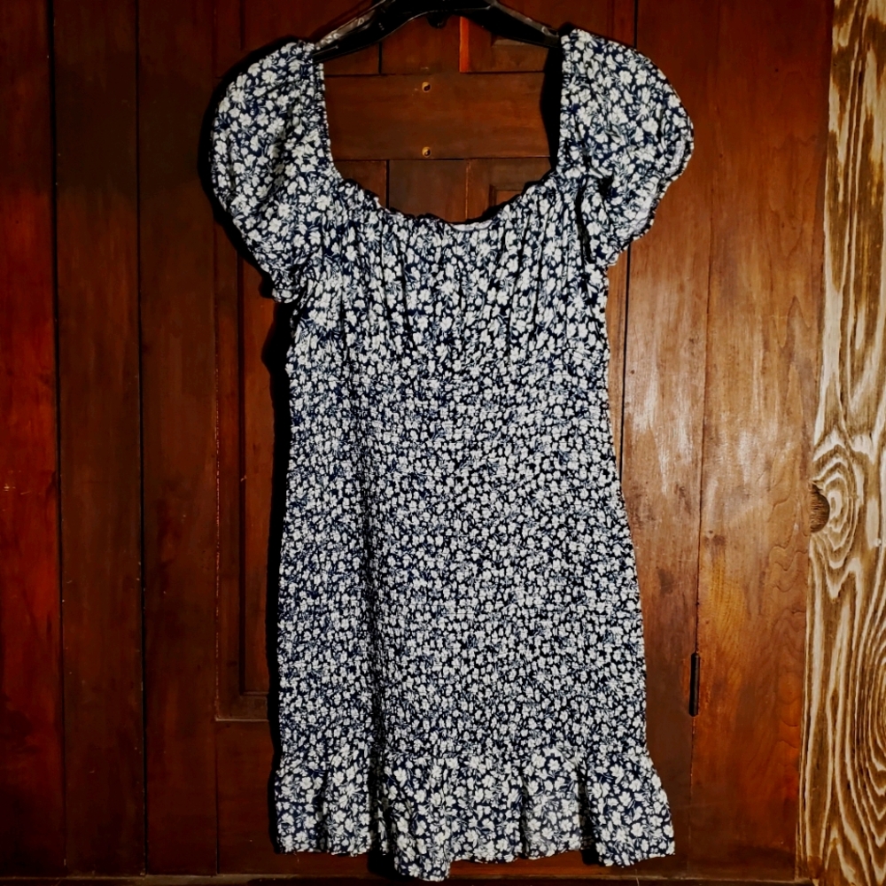 Never Worn,Summer Dress, Really Cute, Like New